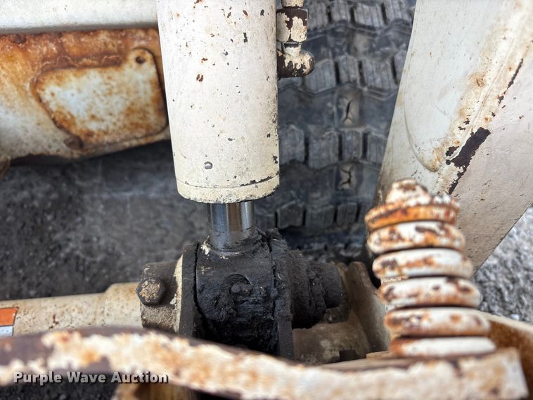 image for item FK1406 Bobcat T110 tracked skid steer loader