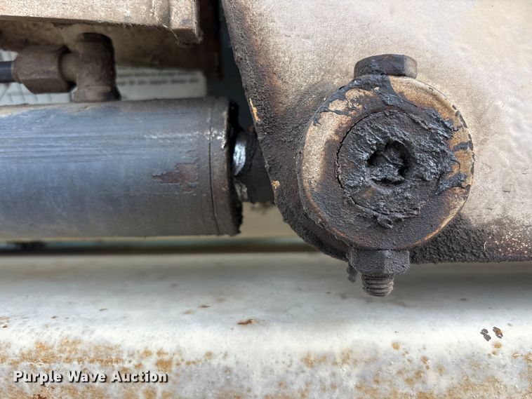 image for item FK1406 Bobcat T110 tracked skid steer loader