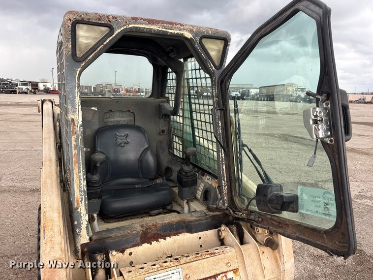 image for item FK1406 Bobcat T110 tracked skid steer loader