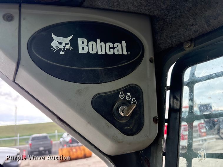 image for item FK1406 Bobcat T110 tracked skid steer loader