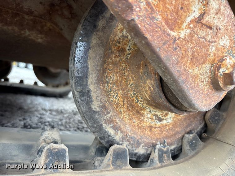 image for item FK1406 Bobcat T110 tracked skid steer loader