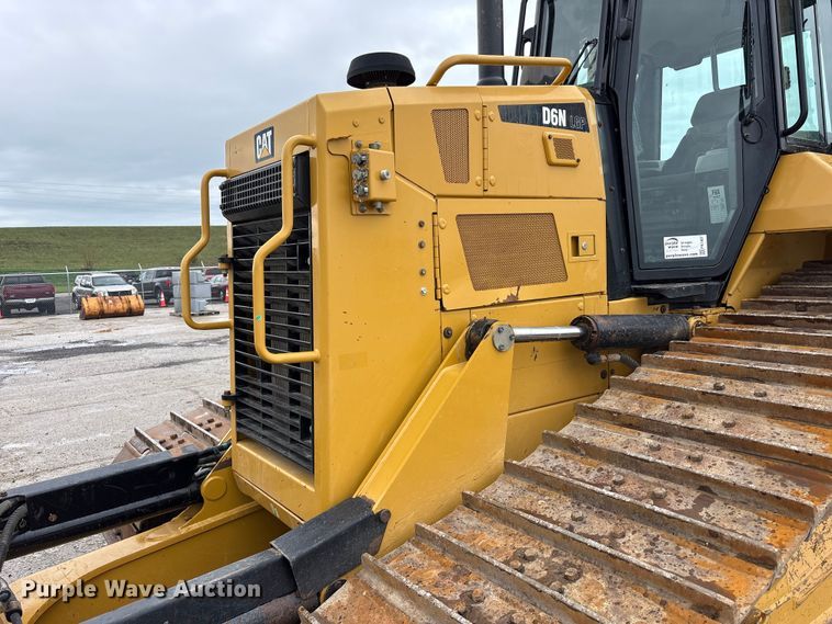 image for item FK1407 2018 Caterpillar D6N LGP dozer