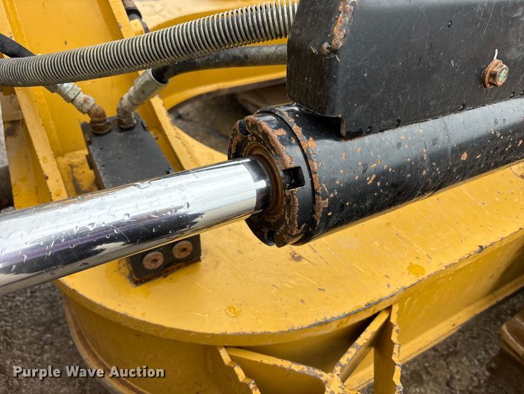 image for item FK1407 2018 Caterpillar D6N LGP dozer