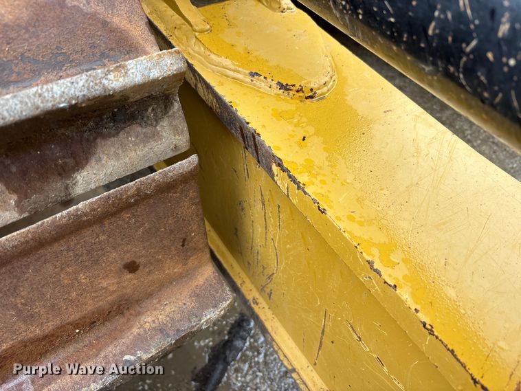 image for item FK1407 2018 Caterpillar D6N LGP dozer