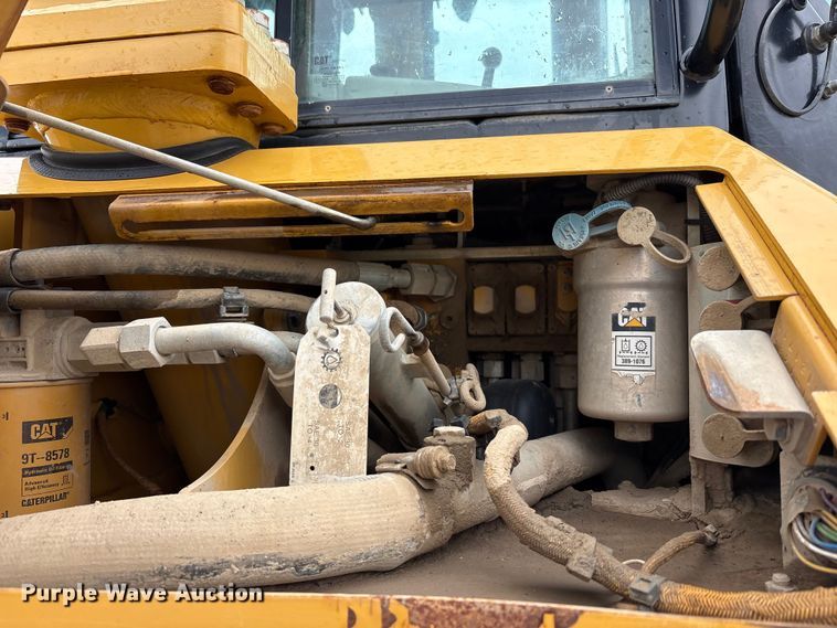 image for item FK1407 2018 Caterpillar D6N LGP dozer