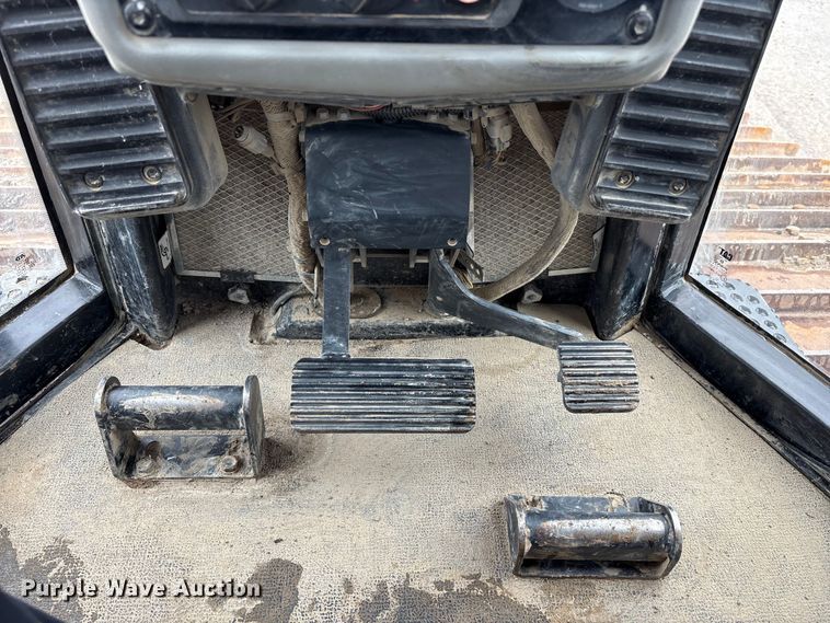 image for item FK1407 2018 Caterpillar D6N LGP dozer