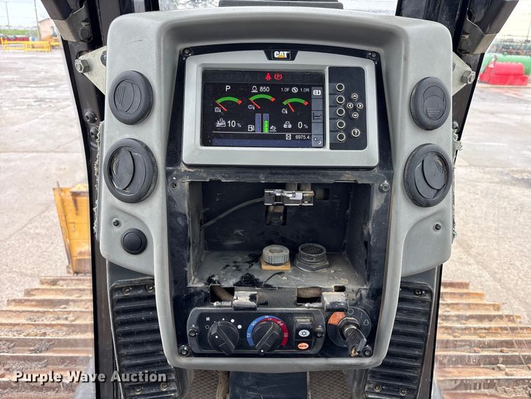 image for item FK1407 2018 Caterpillar D6N LGP dozer