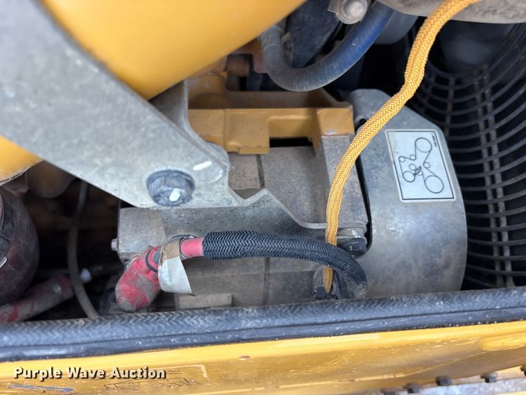 image for item FK1407 2018 Caterpillar D6N LGP dozer