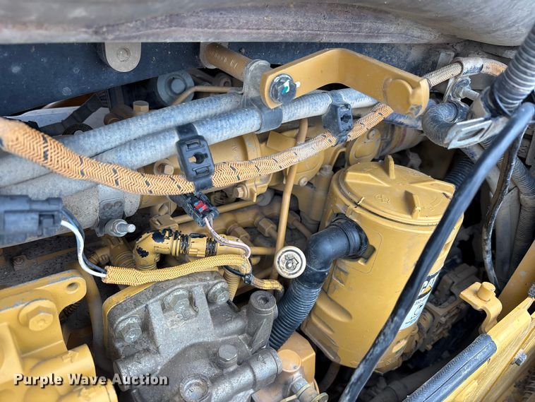 image for item FK1407 2018 Caterpillar D6N LGP dozer