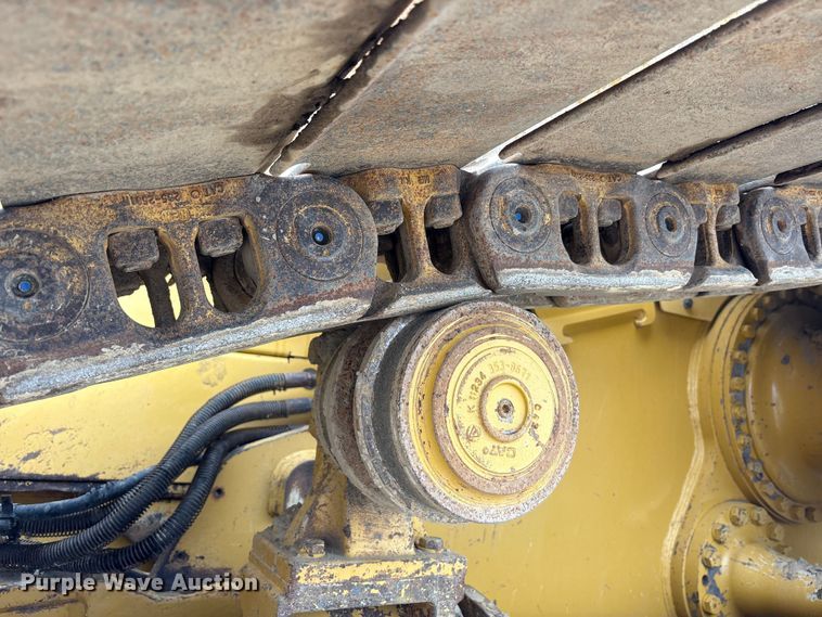 image for item FK1407 2018 Caterpillar D6N LGP dozer
