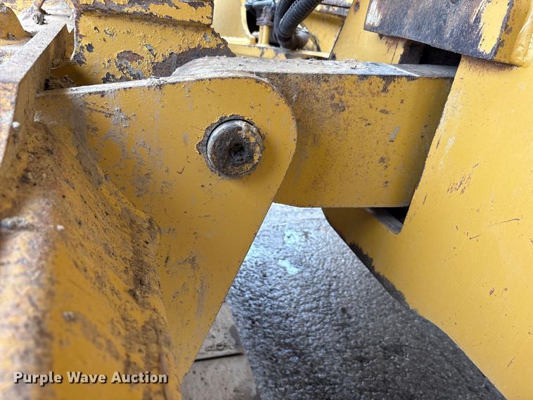 image for item FK1407 2018 Caterpillar D6N LGP dozer