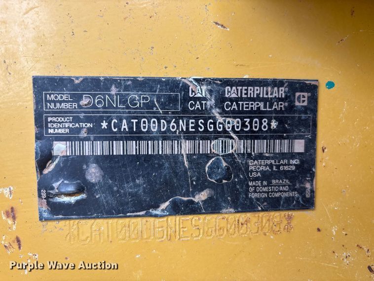 image for item FK1407 2018 Caterpillar D6N LGP dozer