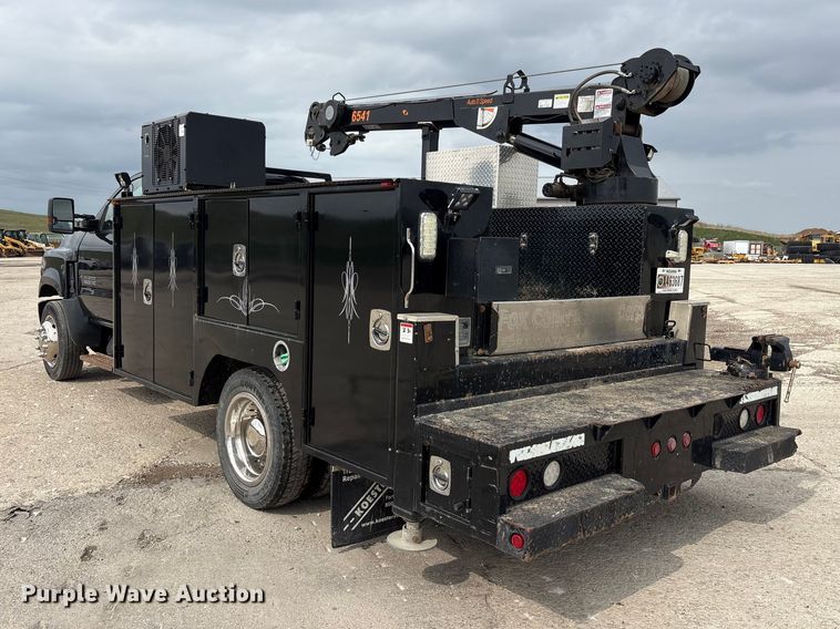 image for item FK1408 2019 Chevrolet Silverado Medium Duty utility / service truck