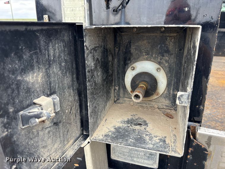 image for item FK1408 2019 Chevrolet Silverado Medium Duty utility / service truck