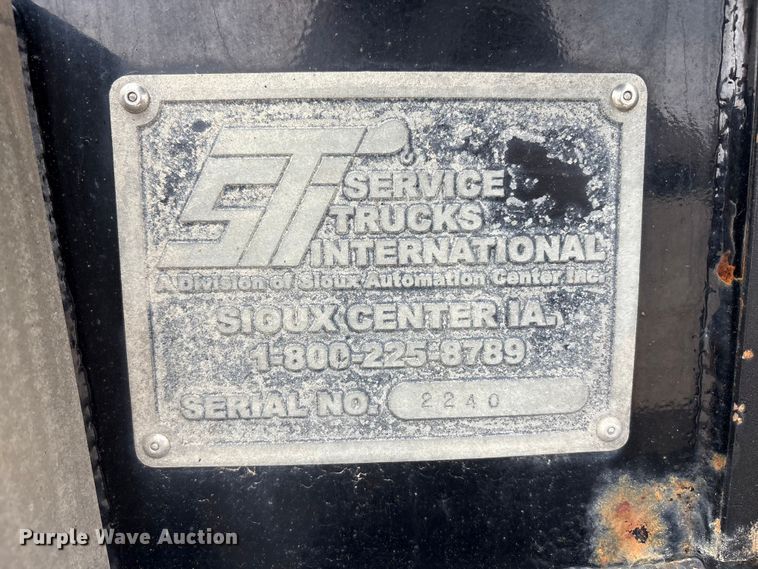 image for item FK1408 2019 Chevrolet Silverado Medium Duty utility / service truck