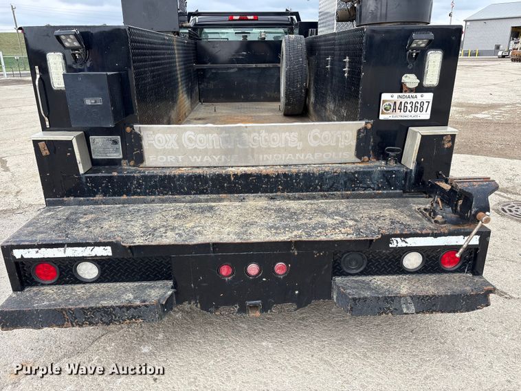 image for item FK1408 2019 Chevrolet Silverado Medium Duty utility / service truck