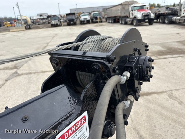 image for item FK1408 2019 Chevrolet Silverado Medium Duty utility / service truck