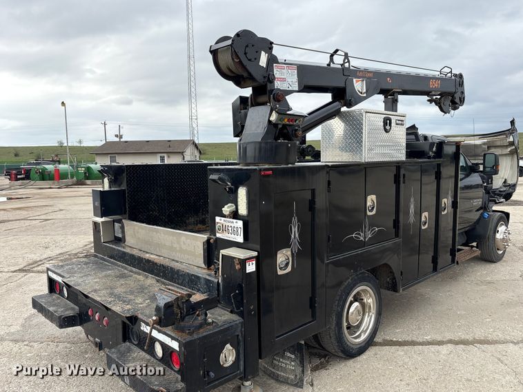 image for item FK1408 2019 Chevrolet Silverado Medium Duty utility / service truck