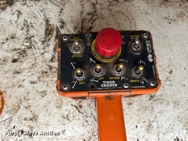 image for item FK1408 2019 Chevrolet Silverado Medium Duty utility / service truck