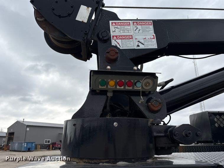 image for item FK1408 2019 Chevrolet Silverado Medium Duty utility / service truck