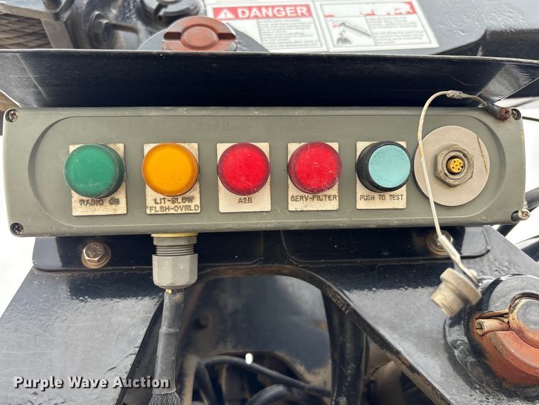 image for item FK1408 2019 Chevrolet Silverado Medium Duty utility / service truck