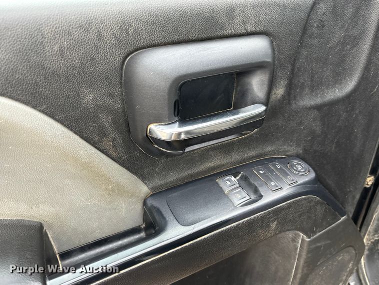 image for item FK1408 2019 Chevrolet Silverado Medium Duty utility / service truck