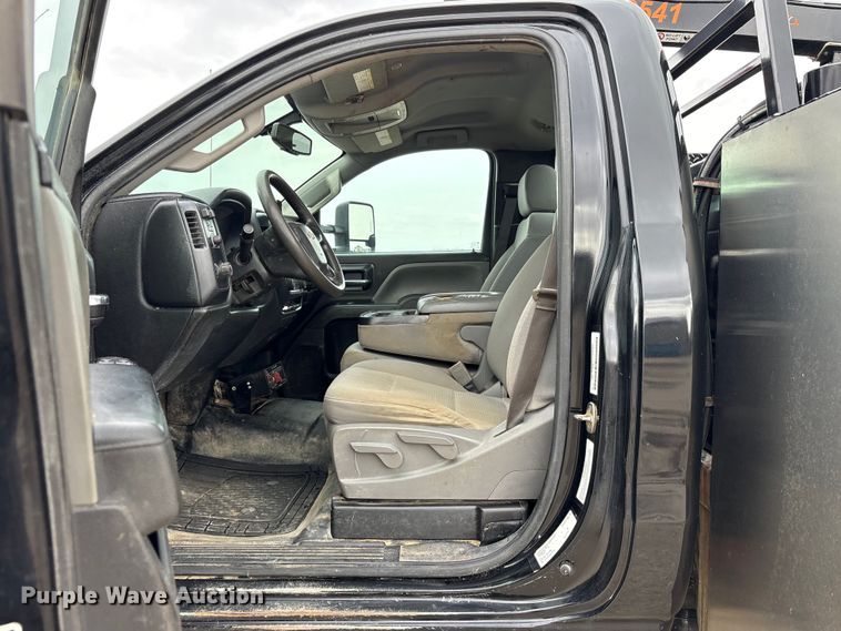 image for item FK1408 2019 Chevrolet Silverado Medium Duty utility / service truck