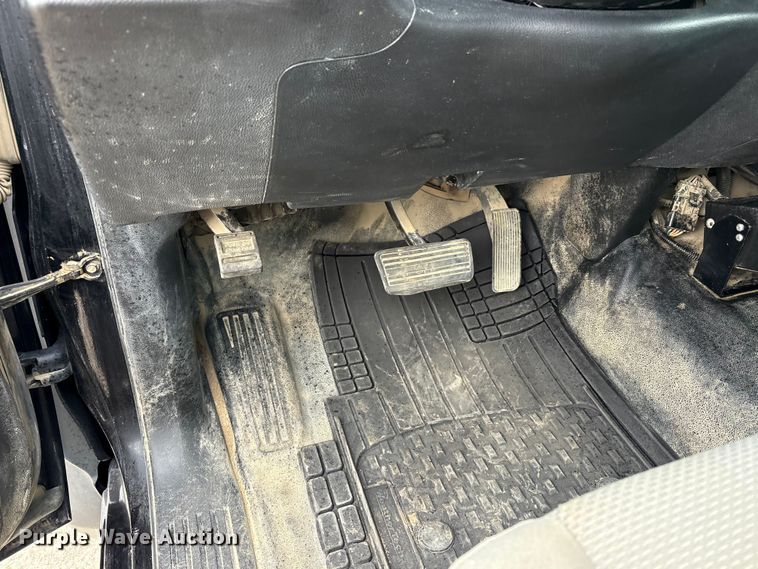 image for item FK1408 2019 Chevrolet Silverado Medium Duty utility / service truck