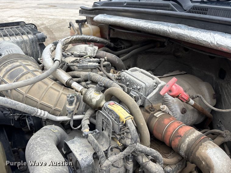 image for item FK1408 2019 Chevrolet Silverado Medium Duty utility / service truck