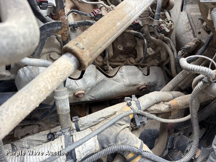 image for item FK1408 2019 Chevrolet Silverado Medium Duty utility / service truck