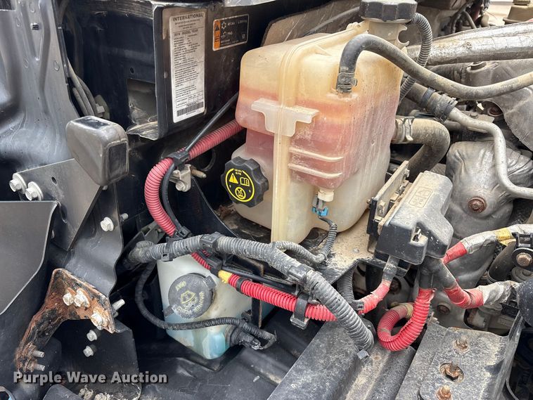 image for item FK1408 2019 Chevrolet Silverado Medium Duty utility / service truck