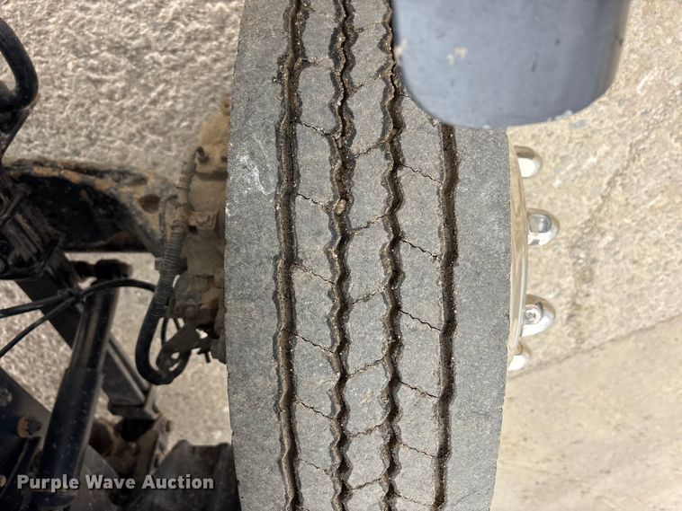 image for item FK1408 2019 Chevrolet Silverado Medium Duty utility / service truck