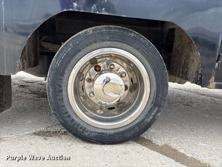 image for item FK1408 2019 Chevrolet Silverado Medium Duty utility / service truck