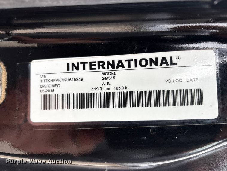 image for item FK1408 2019 Chevrolet Silverado Medium Duty utility / service truck