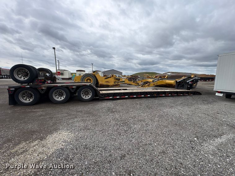 image for item FK1409 2014 Trail King Industries TK110HDG-533 lowboy equipment trailer