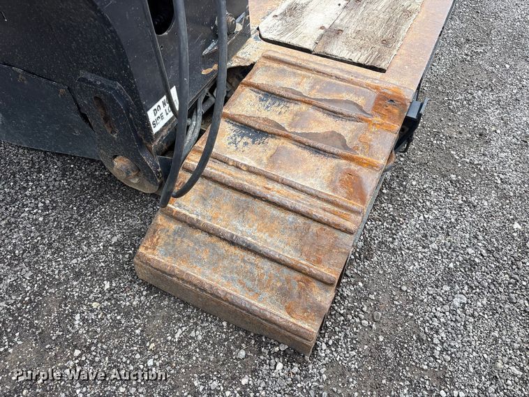 image for item FK1409 2014 Trail King Industries TK110HDG-533 lowboy equipment trailer