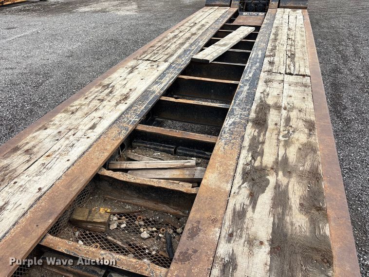 image for item FK1409 2014 Trail King Industries TK110HDG-533 lowboy equipment trailer