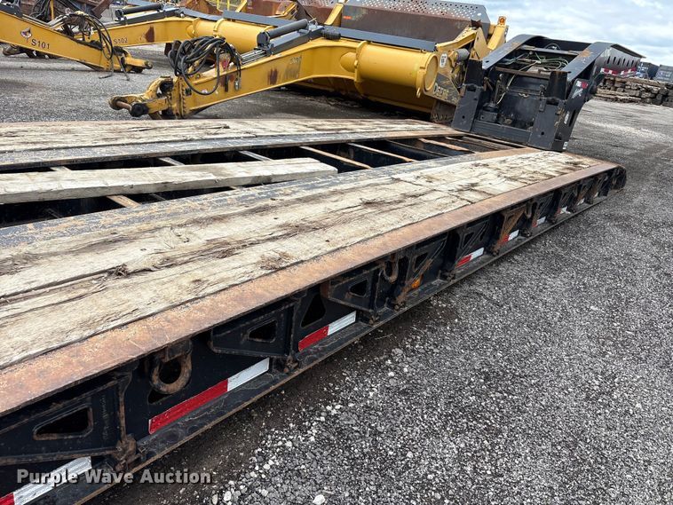 image for item FK1409 2014 Trail King Industries TK110HDG-533 lowboy equipment trailer