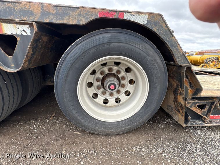 image for item FK1409 2014 Trail King Industries TK110HDG-533 lowboy equipment trailer