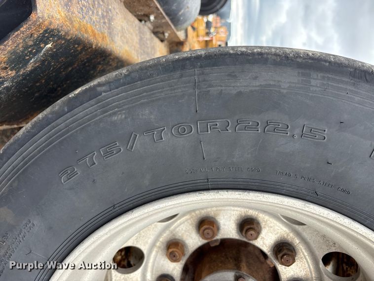 image for item FK1409 2014 Trail King Industries TK110HDG-533 lowboy equipment trailer