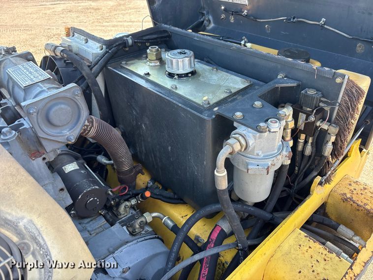 image for item FK1410 1999 Bomag BW120 AD-3 double drum roller