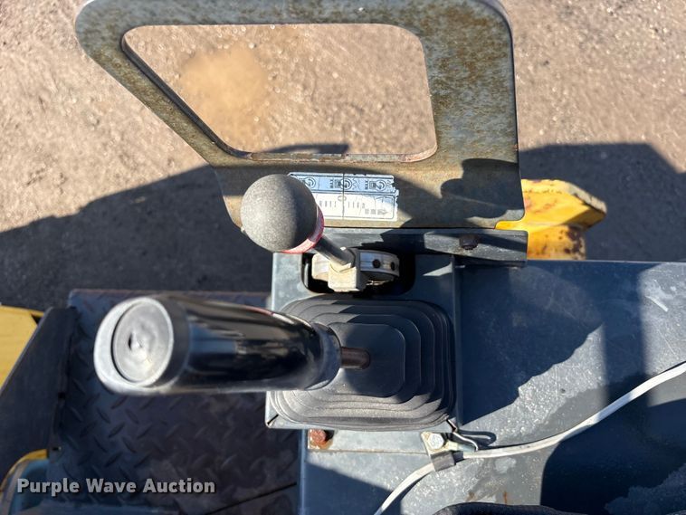 image for item FK1410 1999 Bomag BW120 AD-3 double drum roller