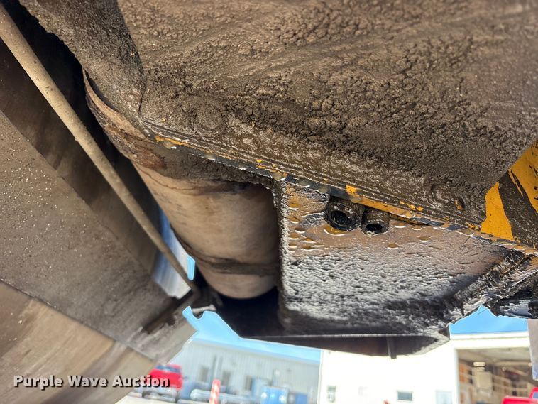 image for item FK1411 2008 Caterpillar CB24 double drum roller