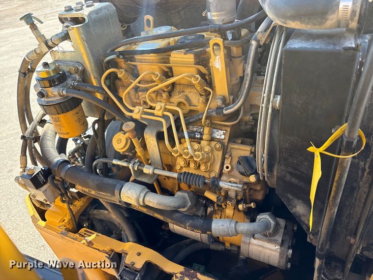 image for item FK1411 2008 Caterpillar CB24 double drum roller