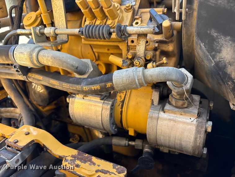 image for item FK1411 2008 Caterpillar CB24 double drum roller