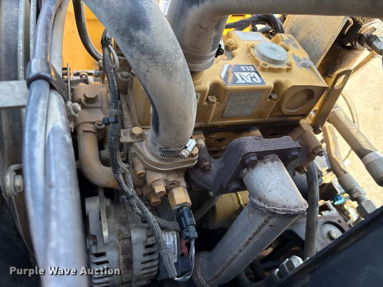 image for item FK1411 2008 Caterpillar CB24 double drum roller