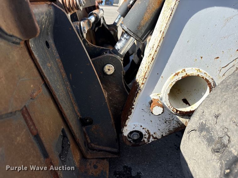 image for item FK1412 Bobcat T590 tracked skid steer loader