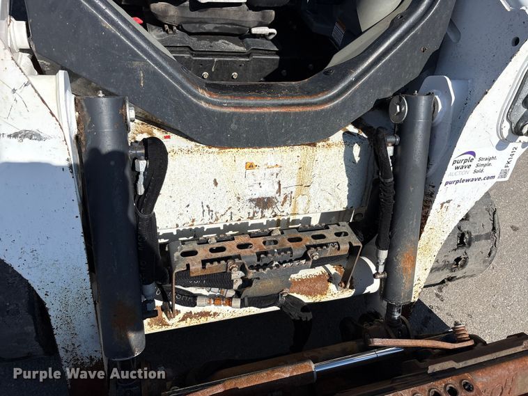image for item FK1412 Bobcat T590 tracked skid steer loader
