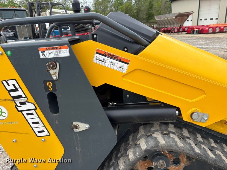 image for item FK1422 2025 Croba STL1000 compact utility loader