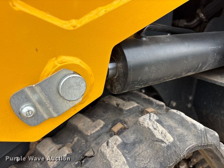 image for item FK1422 2025 Croba STL1000 compact utility loader